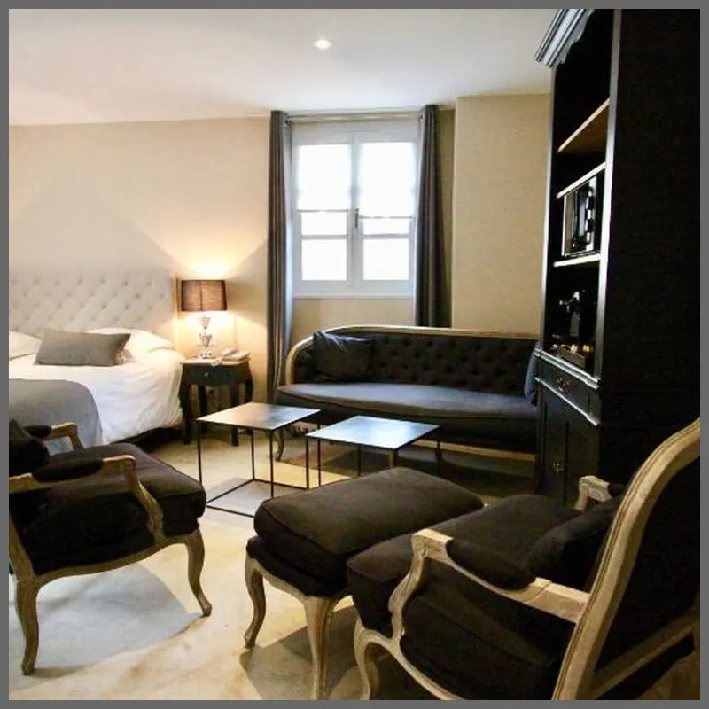 Hotel Le Marechal hotel room