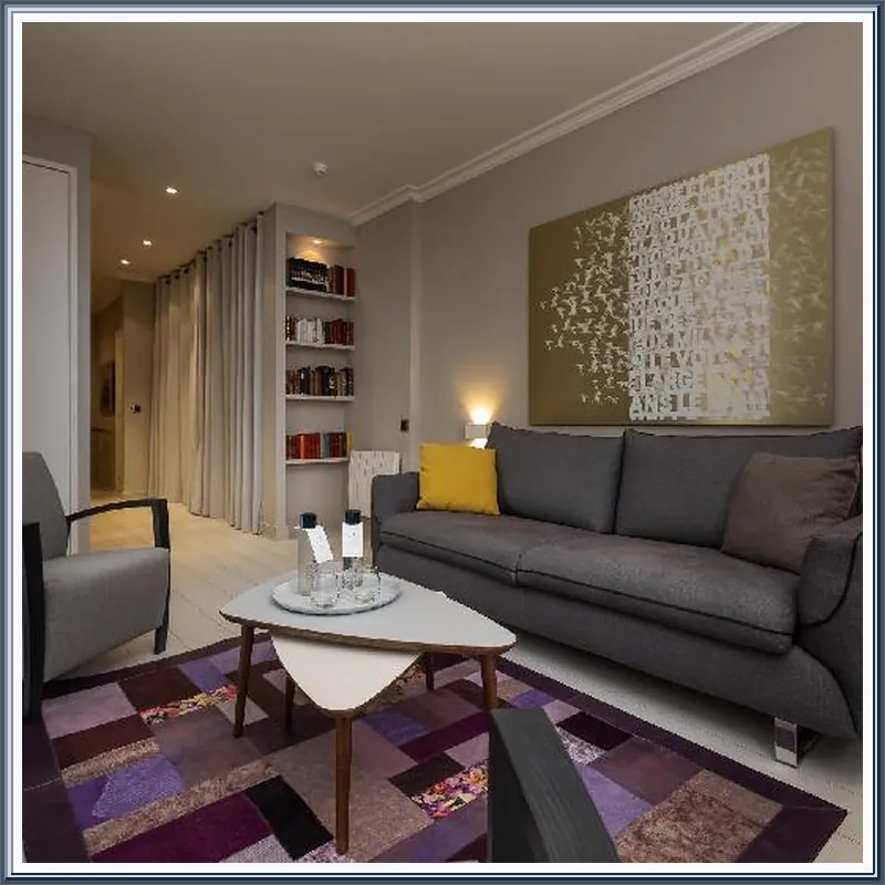 Le Prince Regent Residence et Spa hotel room