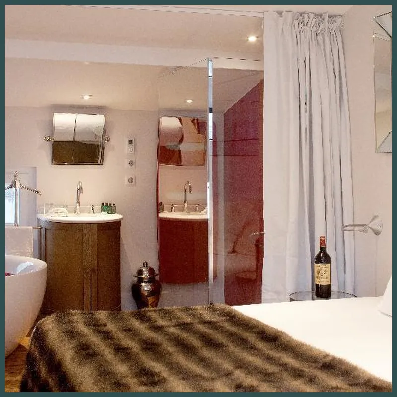 Le Boutique Hotel hotel room
