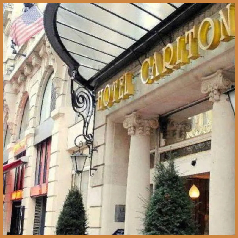 Hotel Carlton hotel view