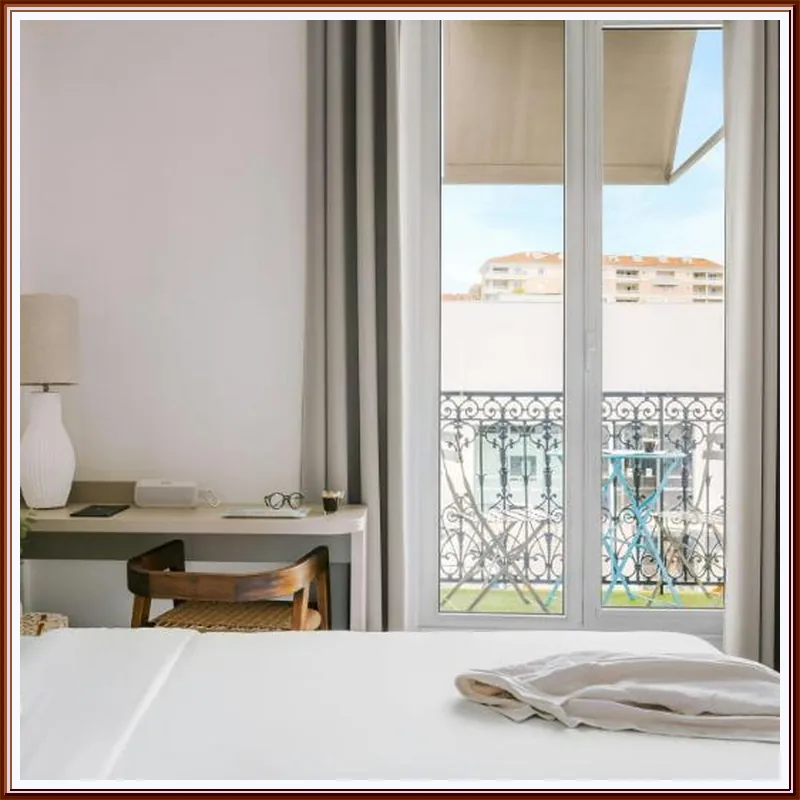 Yelo Lumière Hotel Centre Ville, Sonder hotel room