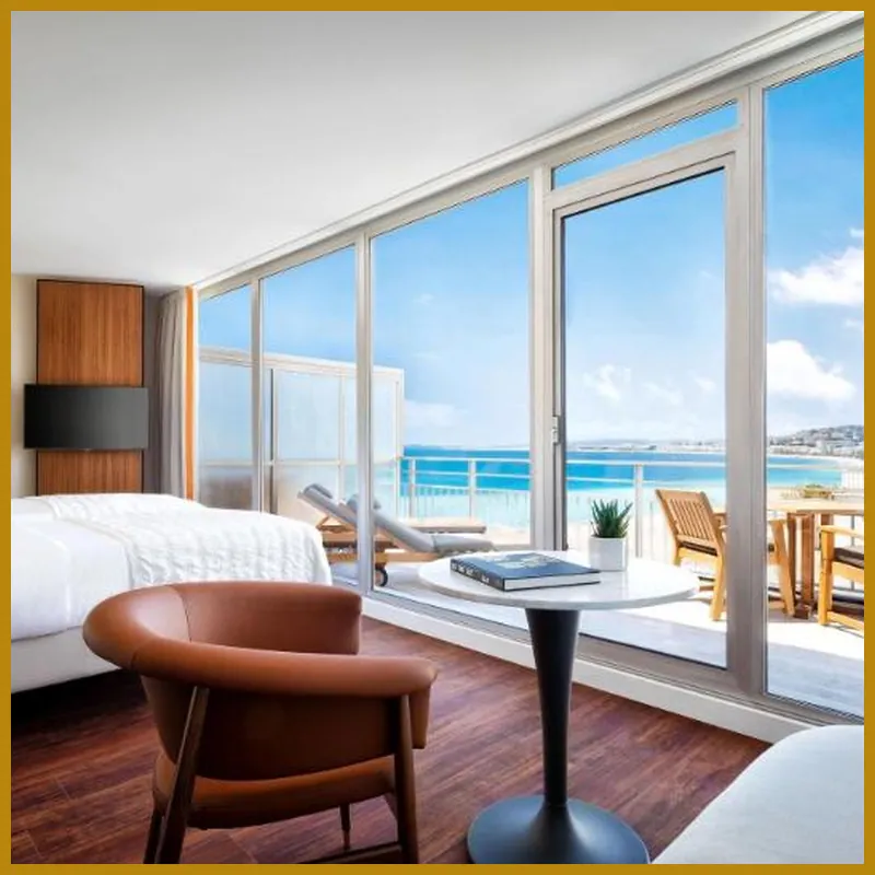 Le Méridien Nice hotel room