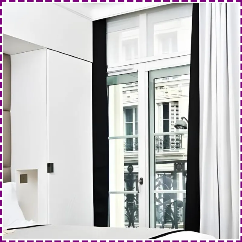 Hotel R de Paris hotel room