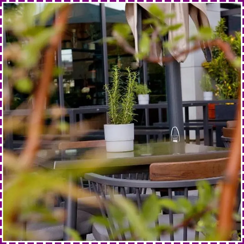 Hotel Indigo Berlin East Side Gallery By IHG hotel view