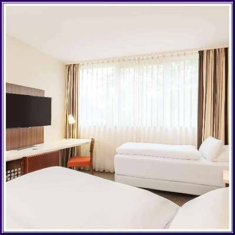 NH Frankfurt Niederrad hotel room
