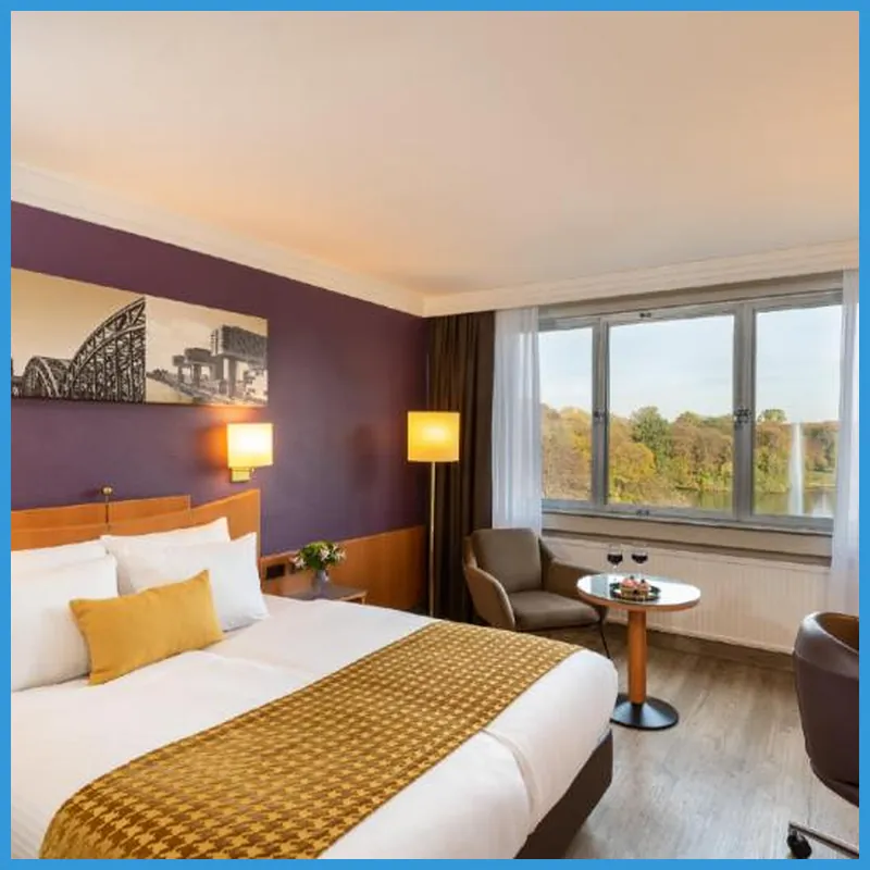 Leonardo Royal Hotel Koeln - Am Stadtwald hotel room