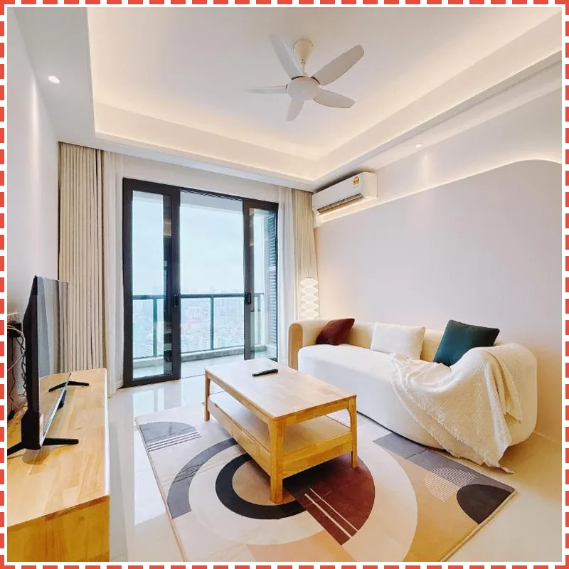 Sea View R&F Princess Cove Seine Region hotel room