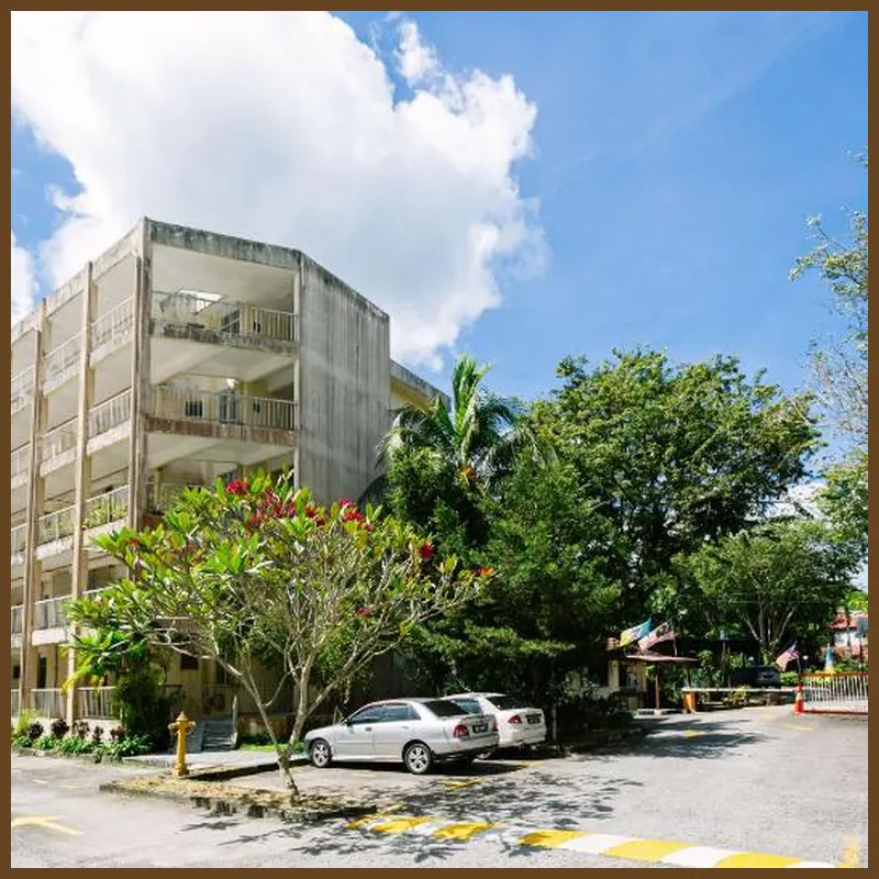 EE's Whale House | Homestay 3 min walk to beach hotel view