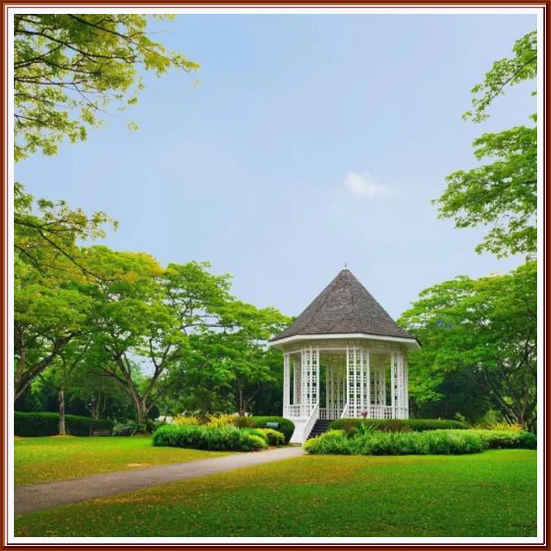 The Sultan hotel room
