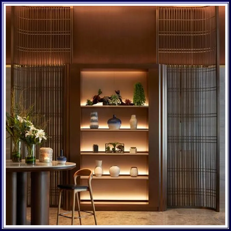 Momentus Hotel Alexandra hotel view