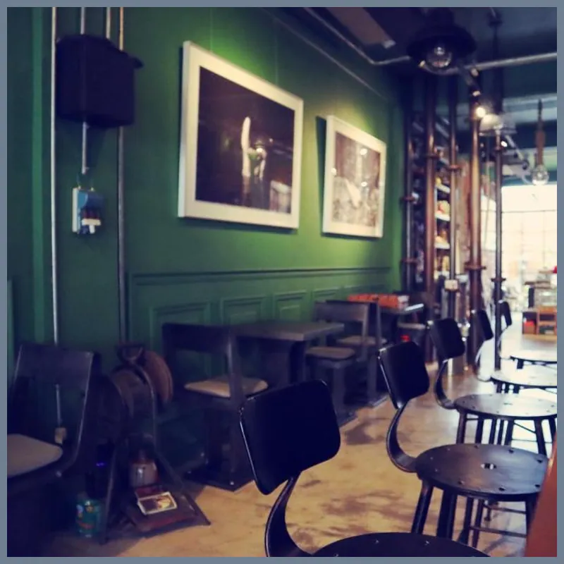 Travel Charger Hostel 호텔 이미지