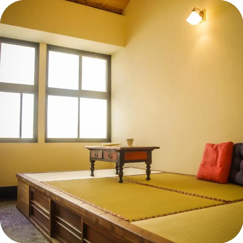 Charming house, 3 mins to Tainan train station. 호텔 내부 이미지