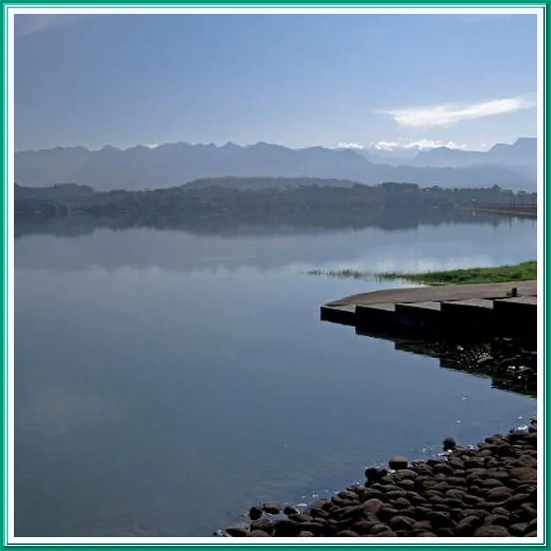 Renyi Lake Hotel 호텔 이미지