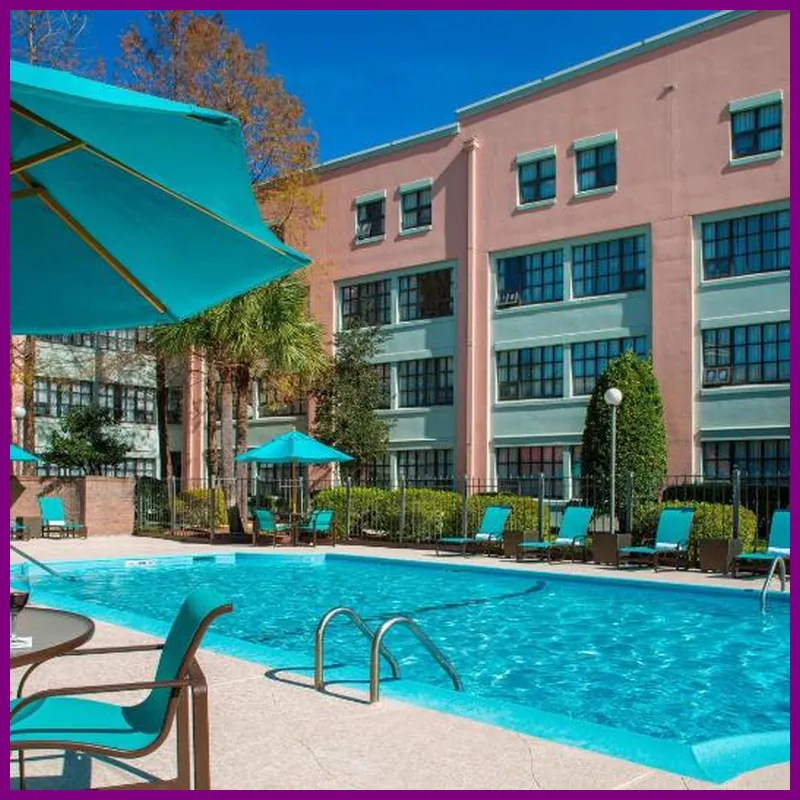 Sonesta ES Suites New Orleans Convention Center hotel view