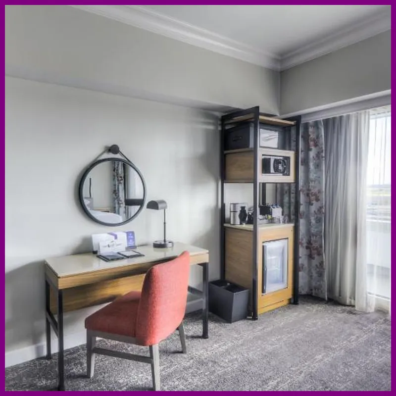 Hyatt Regency Orlando Intl Airport hotel room