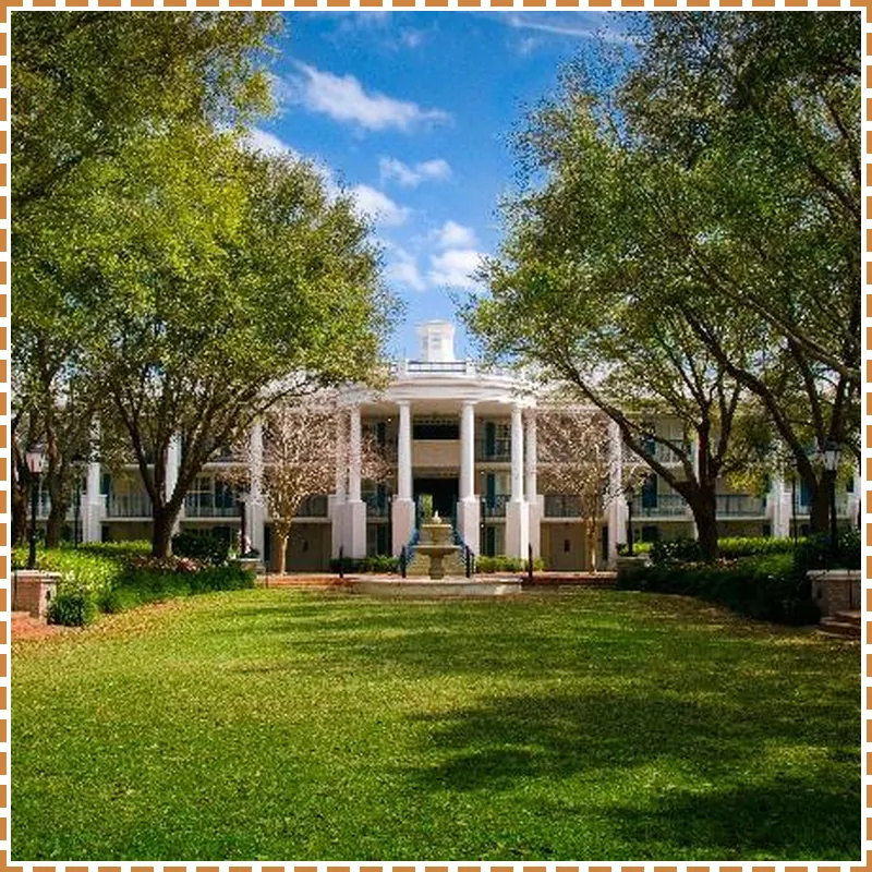 Disney's Port Orleans Resort - Riverside hotel view
