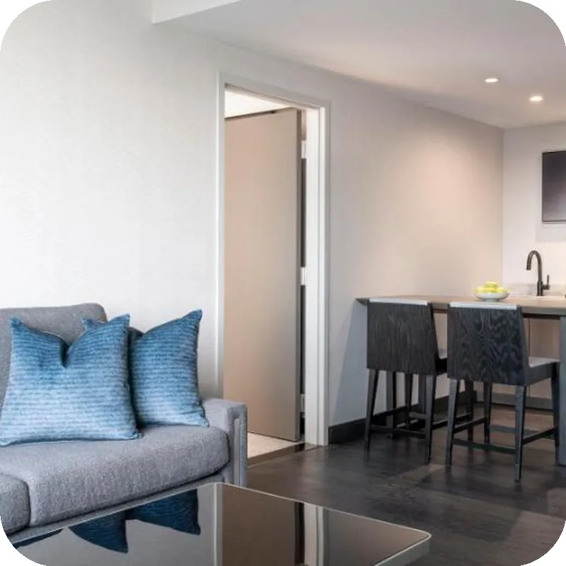 Loews Arlington Hotel hotel room