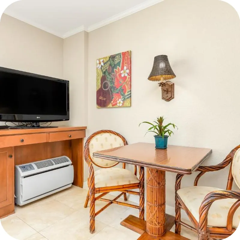 Luana Waikiki Hotel & Suites hotel facilities